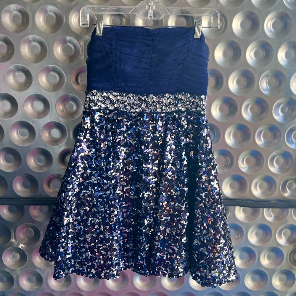 Juniors prom or going out dress